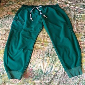 Figs XL Hunter Green Jogger Scrubs
